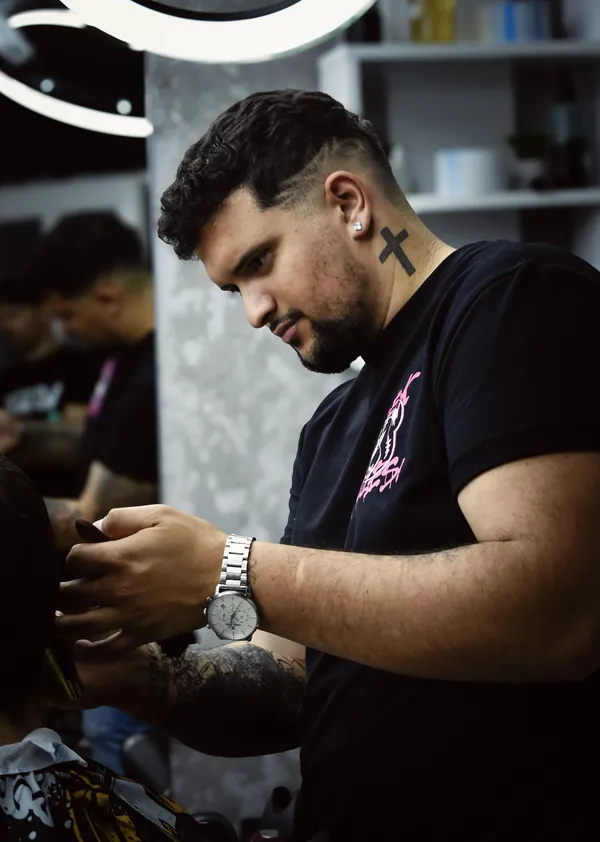 Hajformázás kézzel - BLADE KING'S barber